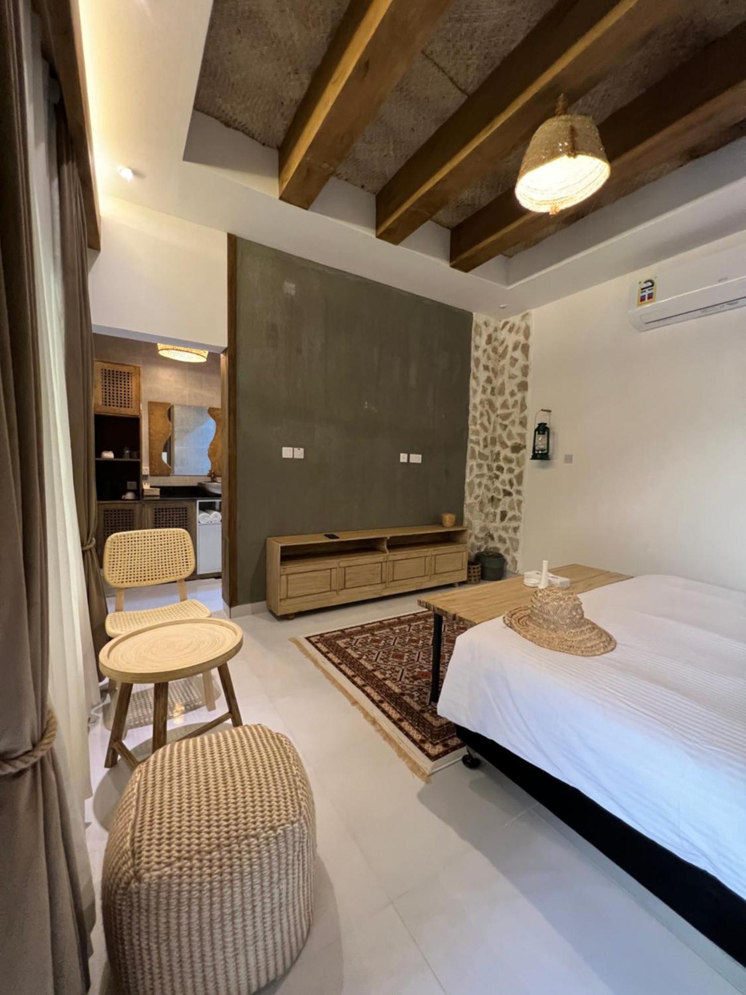 Nomad Inn Tiwi Экстерьер фото
